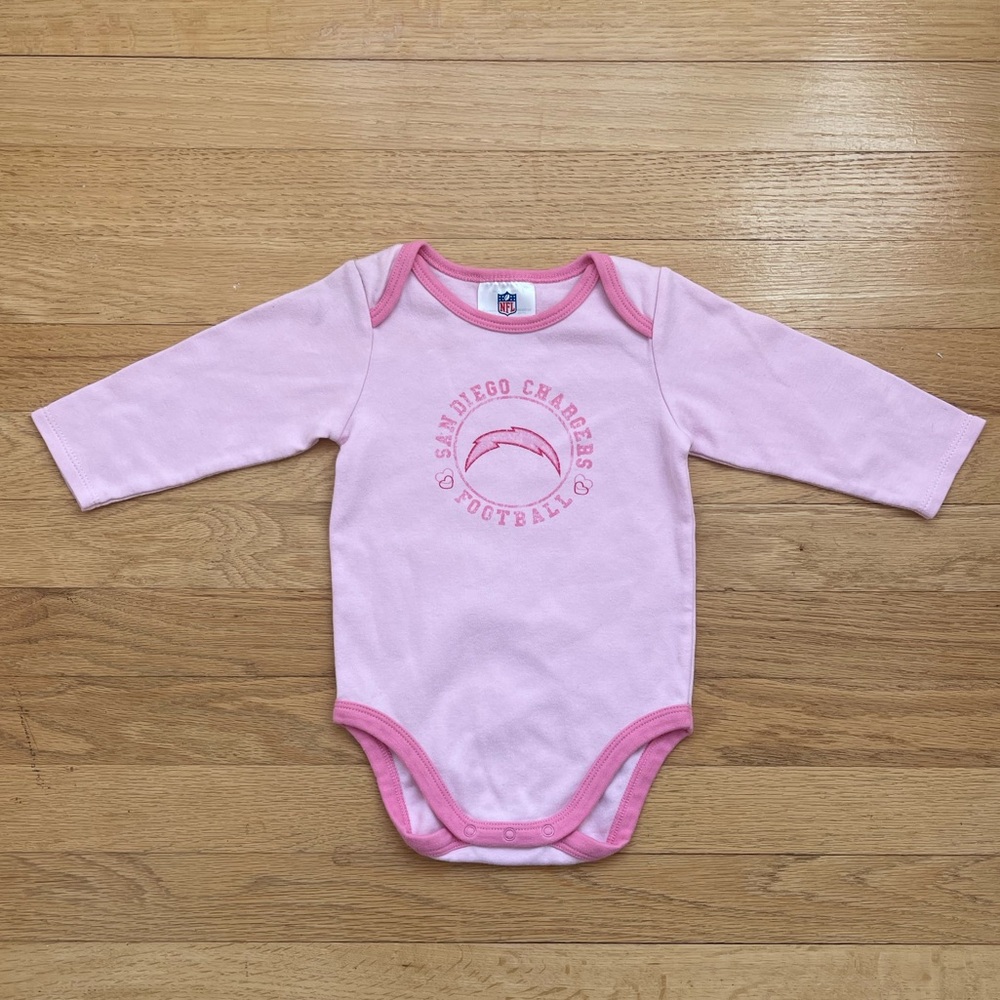 NFL TEAM APPAREL NWOT Girls Pink San Diego Chargers Football Long Sleeve Onsie